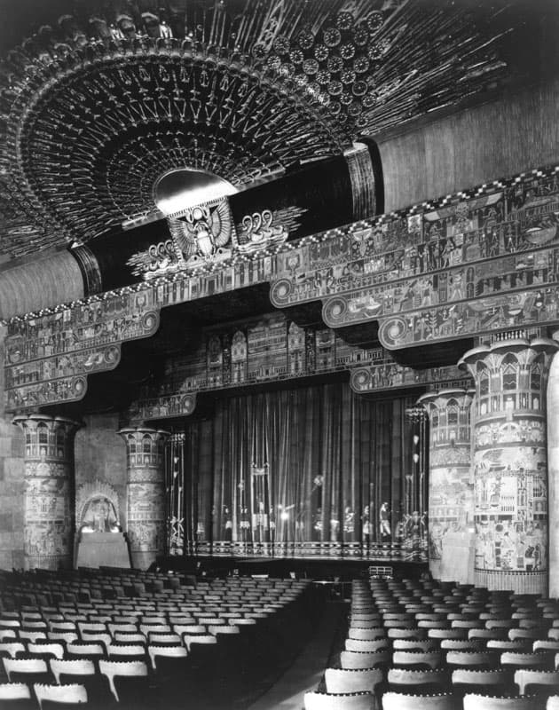 The auditorium of Grauman's Egyptian Theatre on opening night in 1922
